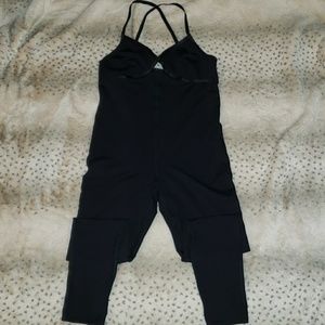 AERIE BLACK WORKOUT BODYSUIT  MED